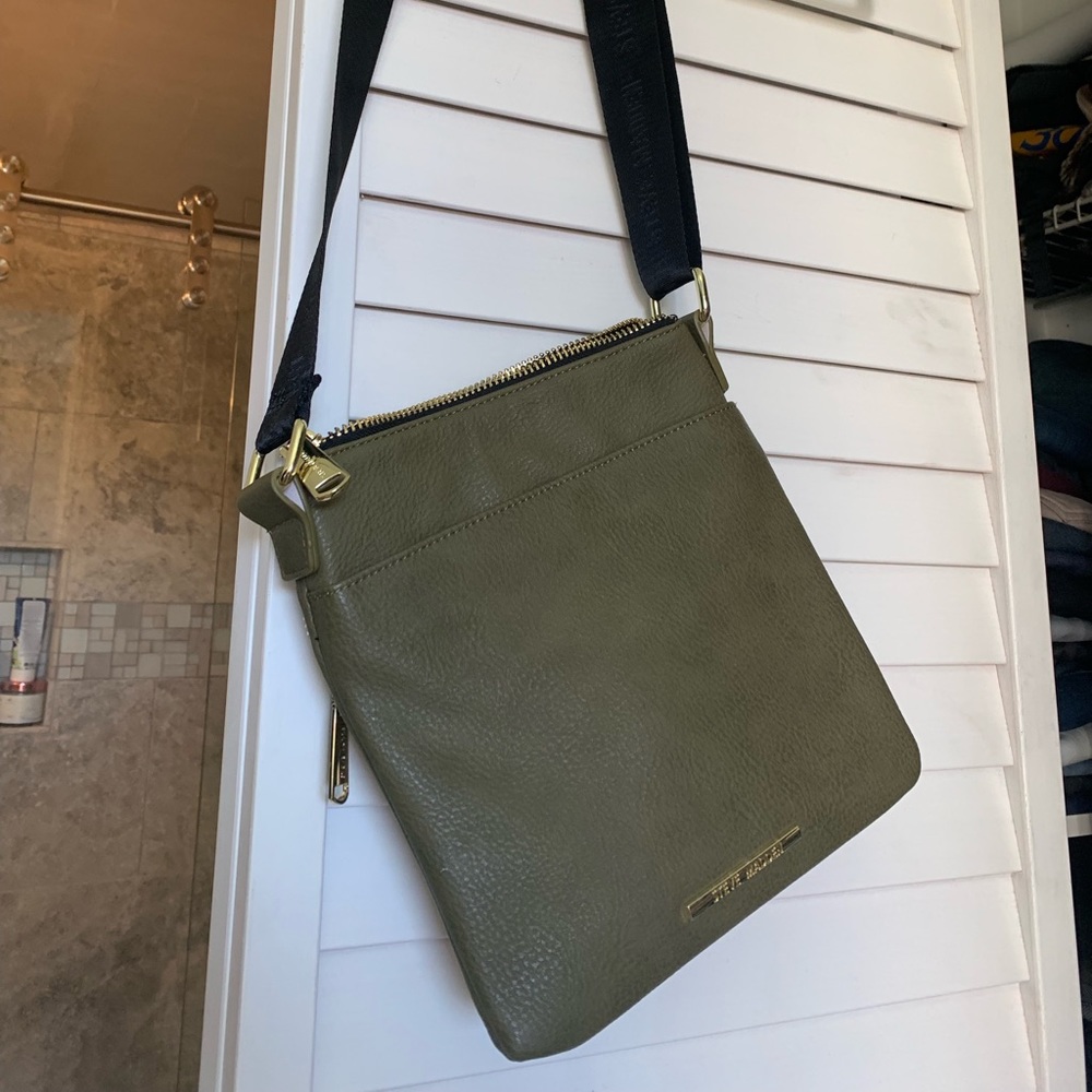 Steve Madden olive green cross-body bag
